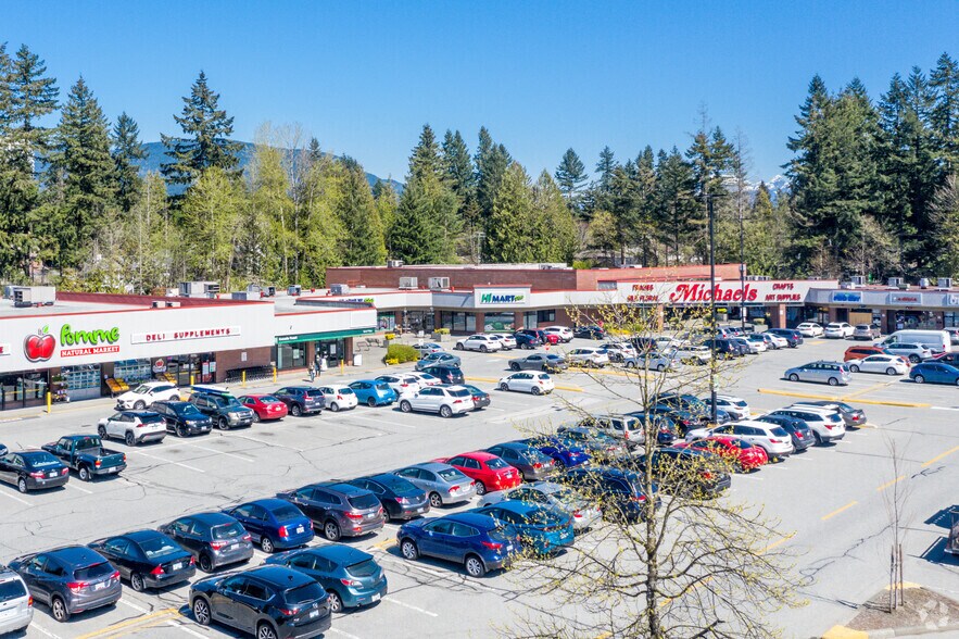 More Photos Of 2755 Lougheed Hwy, Port Coquitlam Unknown For Lease