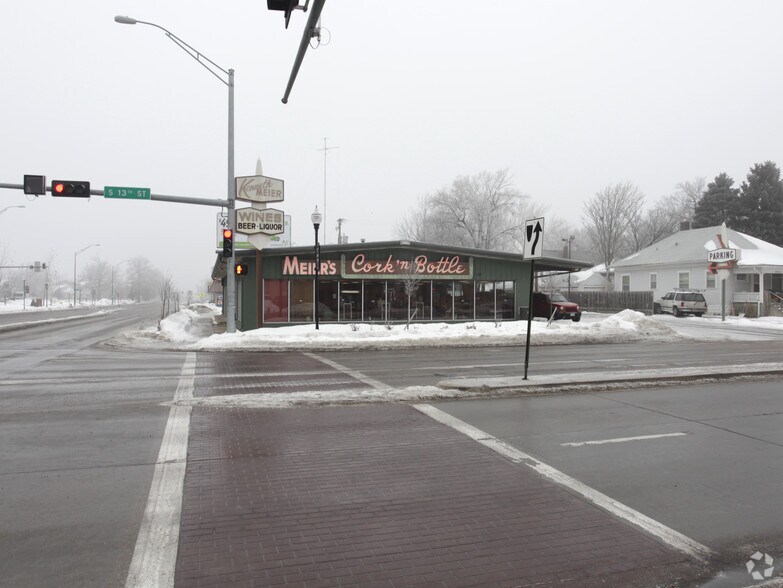 More Photos Of 1244 South St, Lincoln General Retail For Sale