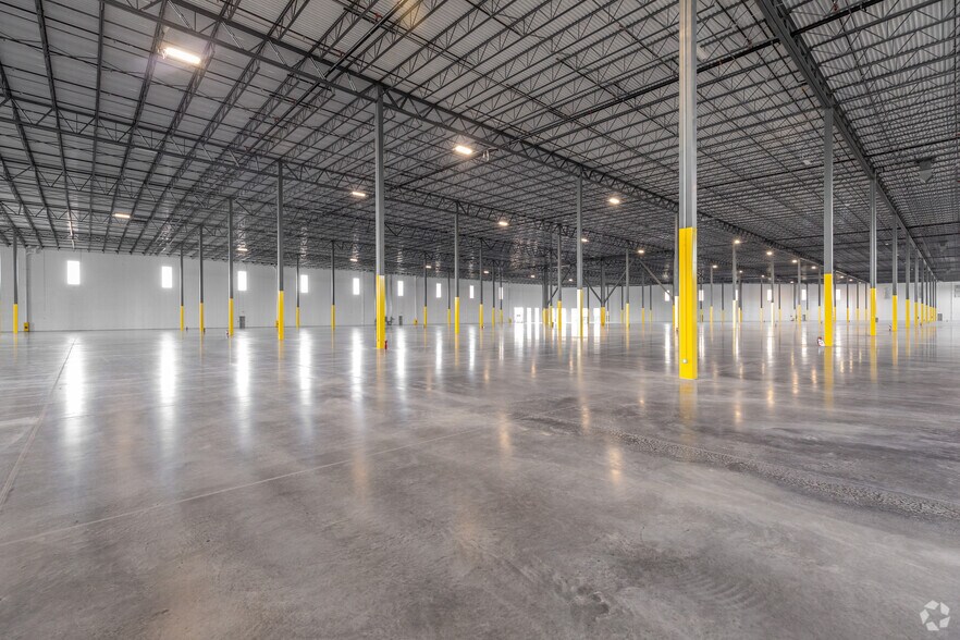 More Photos Of 40 Enterprise Ave, Lawrence Township Distribution For Lease