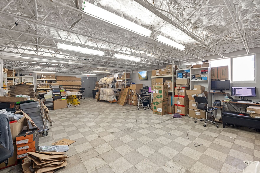 More Photos Of 17890 NW 29th Ct, Miami Gardens Warehouse For Sale