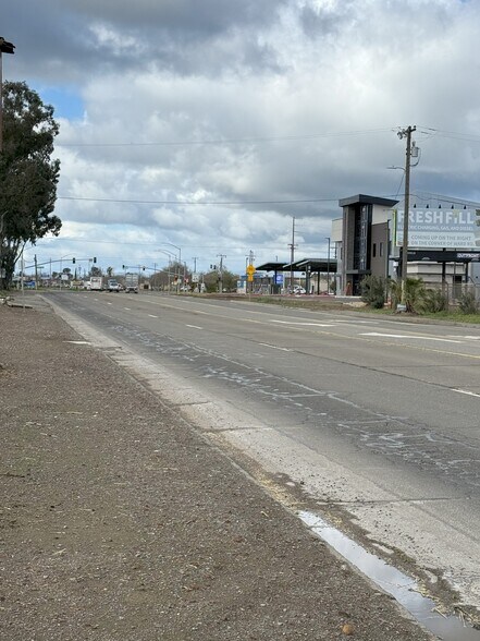 More Photos Of 2527 E Pacheco Blvd, Los Banos Land For Sale
