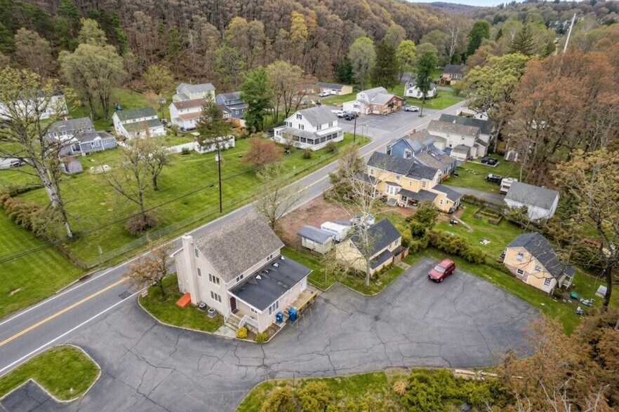 More Photos Of 328 Green Pond Rd, Hibernia Office Residential For Lease