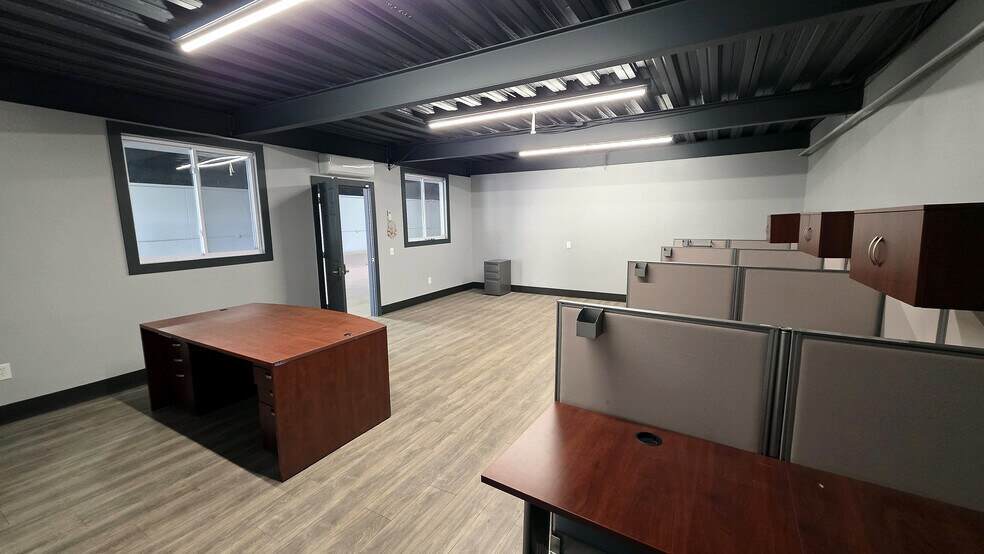 More Photos Of 5525 Erindale Dr, Colorado Springs Research And Development For Lease