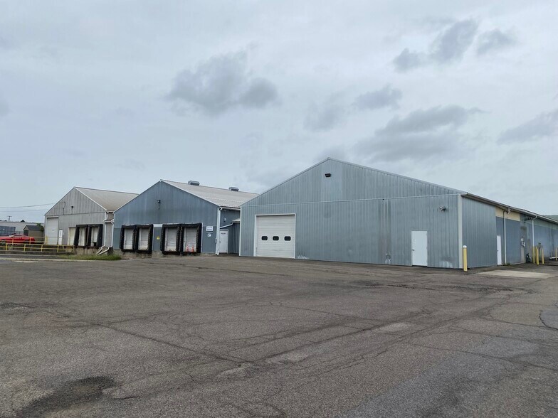 More Photos Of 9356 Main St, Dansville Unknown For Lease