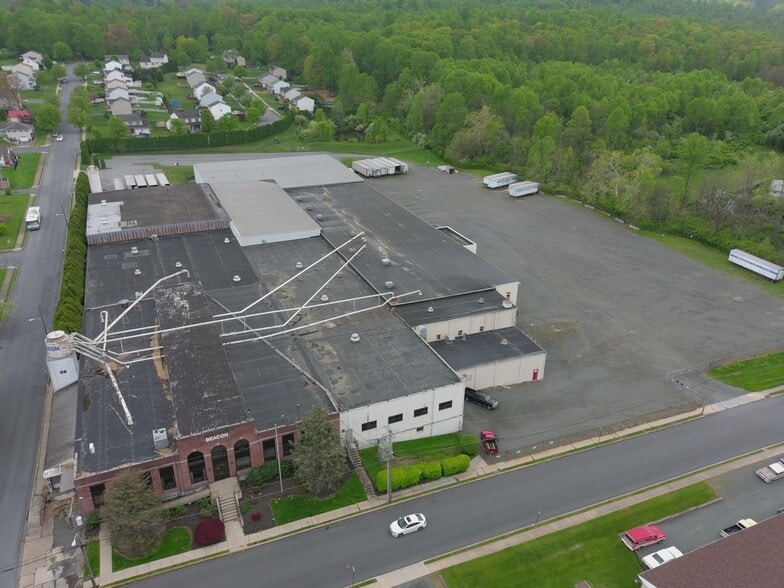 More Photos Of 700 W 1st St, Birdsboro Warehouse For Sale