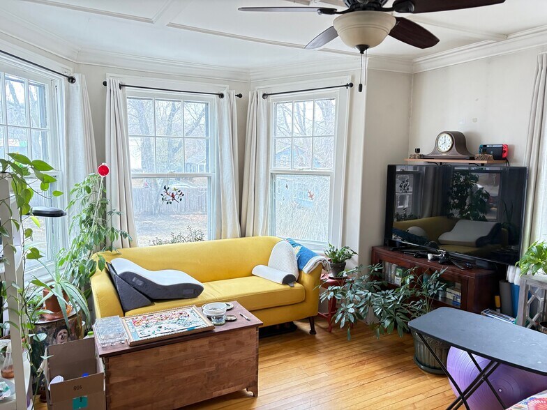 More Photos Of 328 Milton Ave, Ballston Spa Apartments For Sale