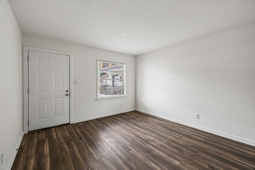 More Photos Of 183 Campbell St, Jackson Apartments For Sale