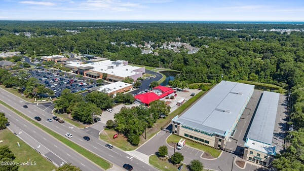 More Photos Of 8232 Market St, Wilmington Freestanding For Sale