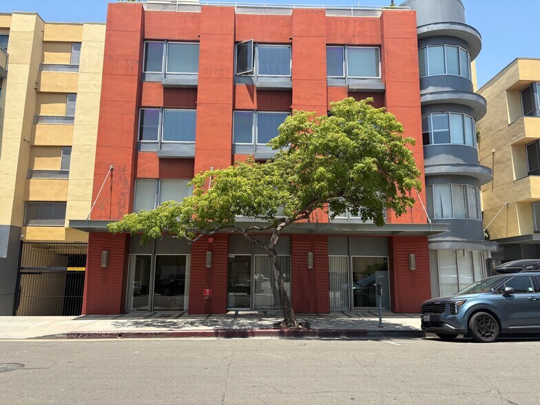 More Photos Of 65 W Dayton St, Pasadena Coworking Space