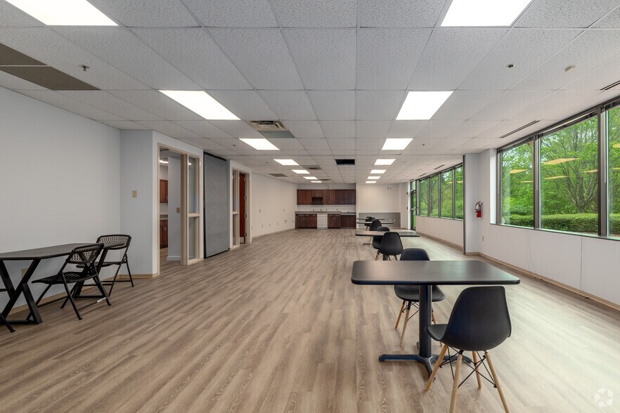 More Photos Of 534 River Crossing Dr, Fort Mill Office For Lease