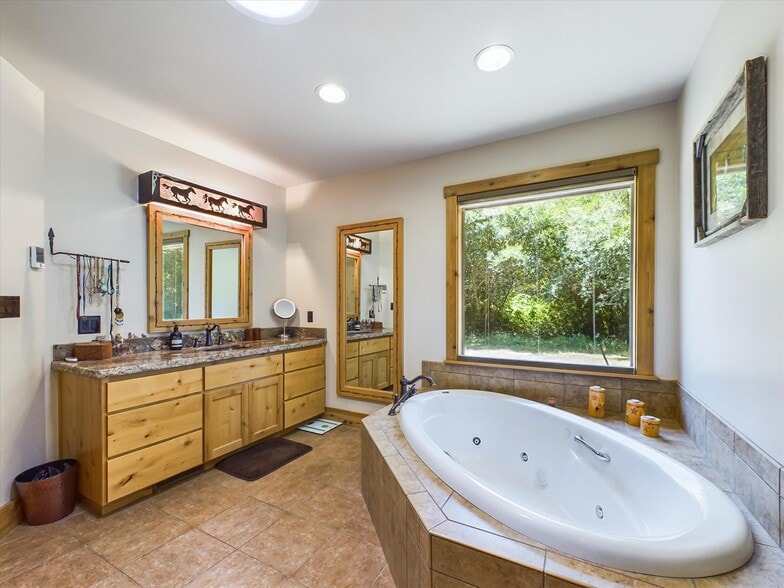 More Photos Of 595 Riverside Park Rd, Carlotta Land For Sale