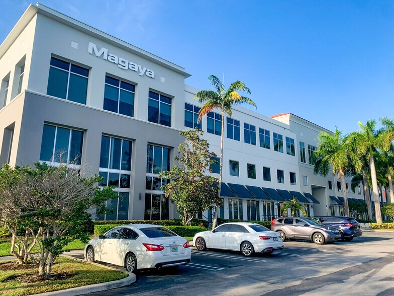 More Photos Of , Doral Office For Sale