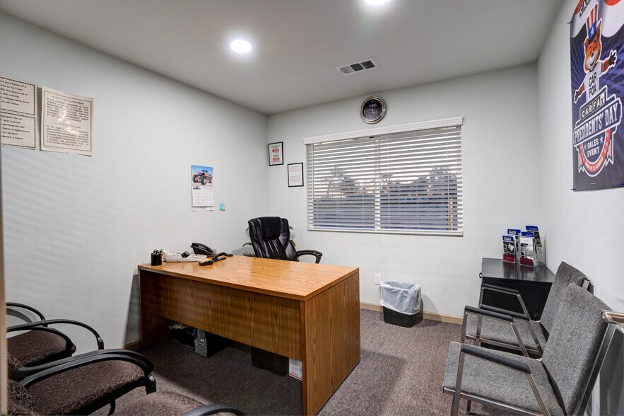 More Photos Of 854 Crows Landing Rd, Modesto Auto Dealership For Sale