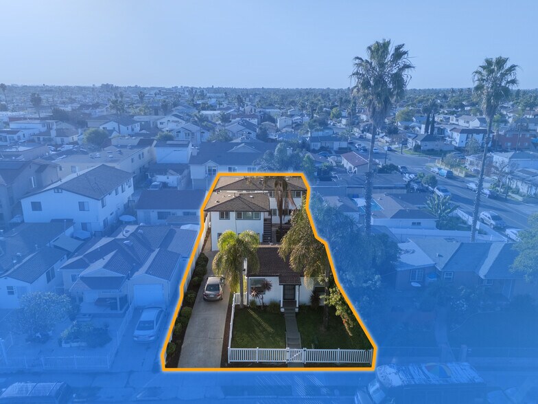 More Photos Of 4480 51st St, San Diego Apartments For Sale