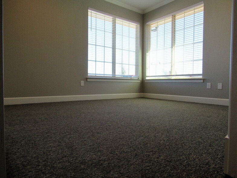 More Photos Of 8951 Collin McKinney Pky, McKinney Medical For Lease