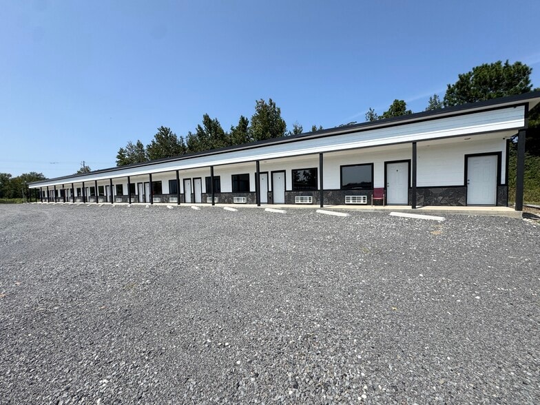 More Photos Of 500 SE Lincoln Rd, Idabel Hotel For Sale