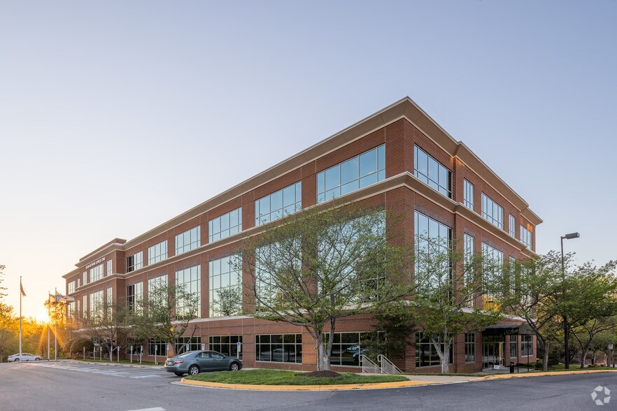 More Photos Of 8730 Stony Point Pky, Richmond Office For Lease