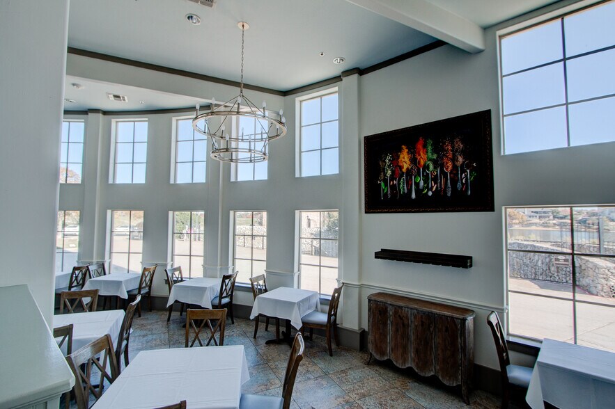 More Photos Of 6675 Mediterranean Dr, McKinney Restaurant For Sale