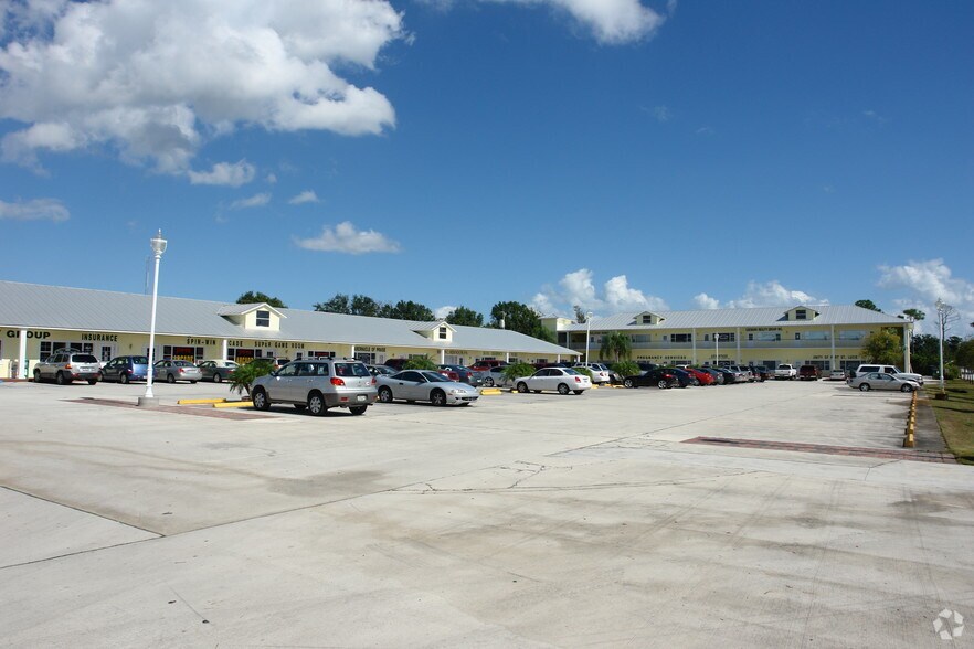 More Photos Of 8402-8454 S Us-1 Hwy, Port Saint Lucie Storefront Retail Office For Lease