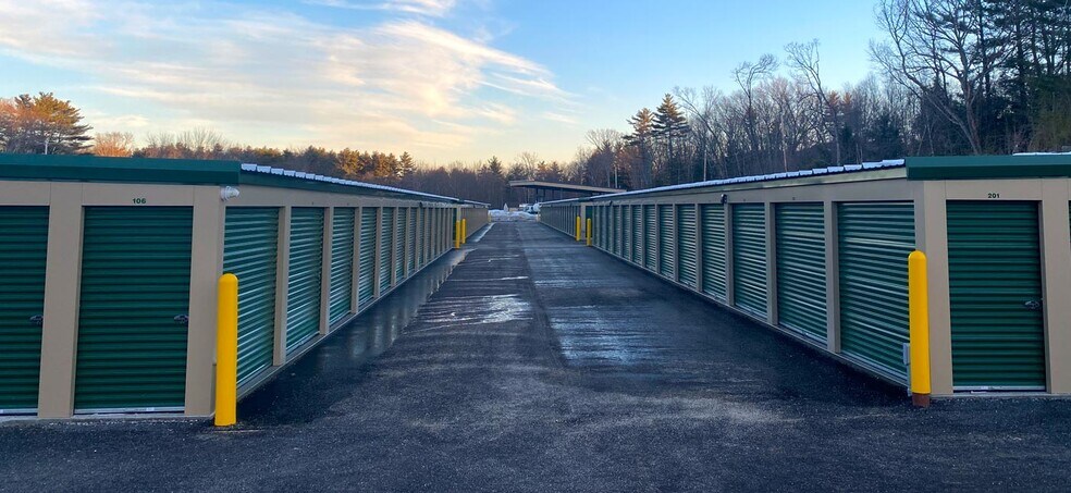 More Photos Of 872 Old Concord Rd, Henniker Self Storage For Sale