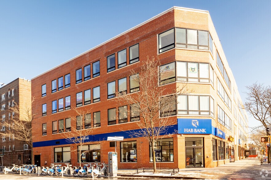 Primary Photo Of 74-09 37th Ave, Jackson Heights Loft Creative Space For Lease