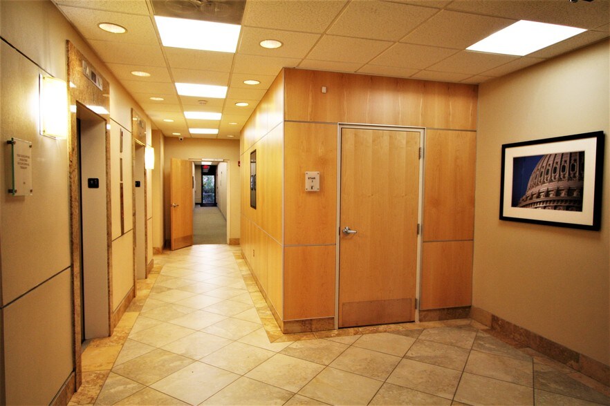 More Photos Of 10605 Concord St, Kensington Office For Lease