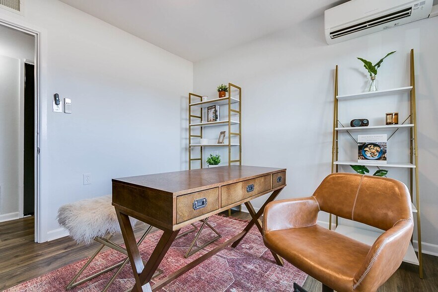 More Photos Of 2307 W Harris Ave, San Angelo Office Residential For Sale