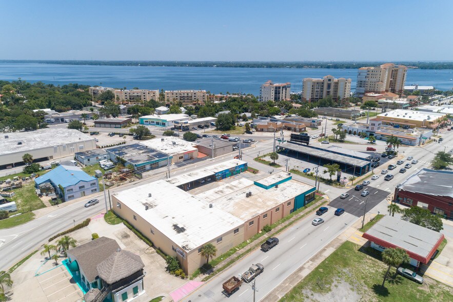 More Photos Of 117-137 Hughlett Ave, Cocoa General Retail For Sale