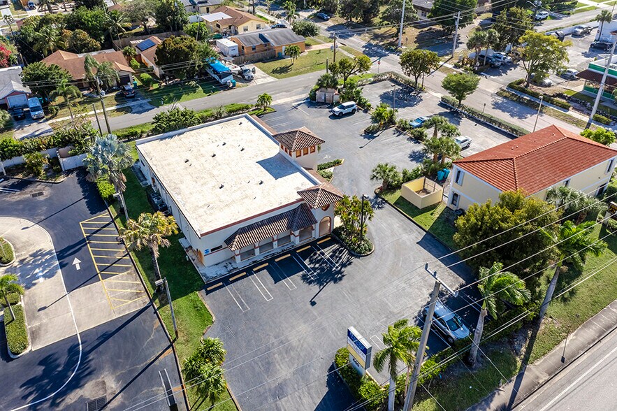 More Photos Of 650 W Boynton Beach Blvd, Boynton Beach Medical For Sale