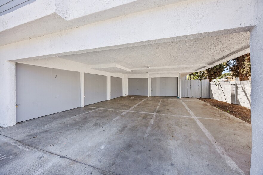 More Photos Of 12120 215th St, Hawaiian Gardens Apartments For Sale