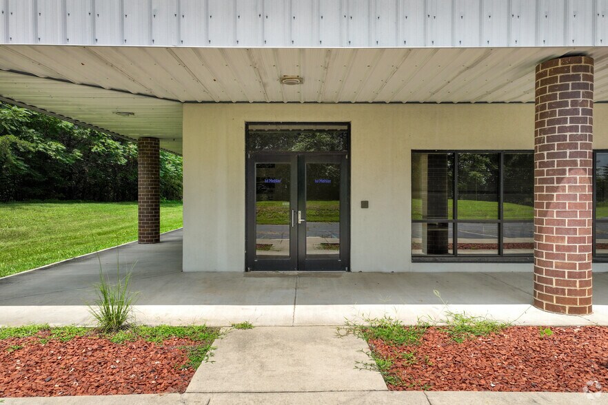 More Photos Of 175 Mehler Ln, Martinsville Manufacturing For Sale