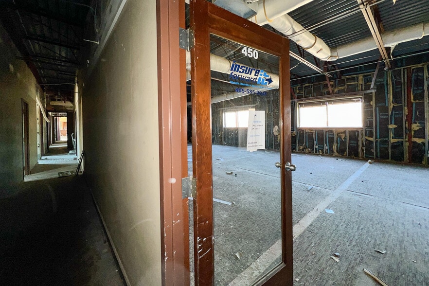 More Photos Of 3200 E Memorial Rd, Edmond Medical For Sale