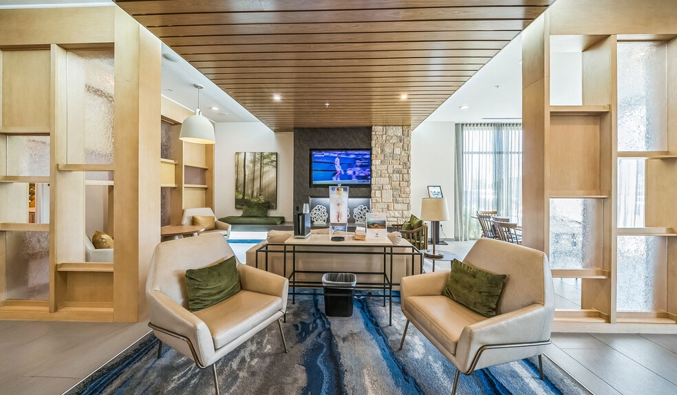 More Photos Of 409 N Clark Rd, Cedar Hill Hotel For Sale