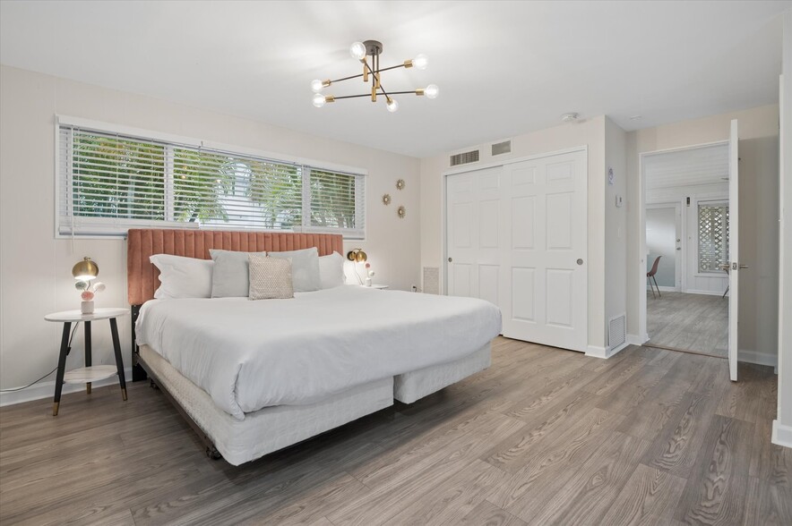 More Photos Of 1123 NE 14th Ave, Fort Lauderdale Apartments For Sale