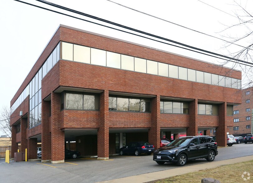More Photos Of 606 Potter Rd, Des Plaines Loft Creative Space For Sale
