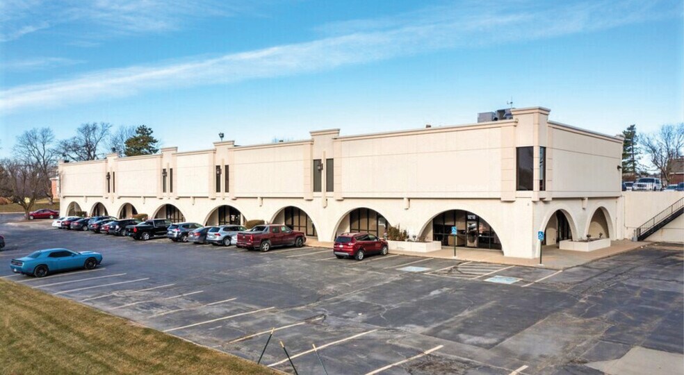 More Photos Of 9218 Bedford Ave, Omaha Office For Sale