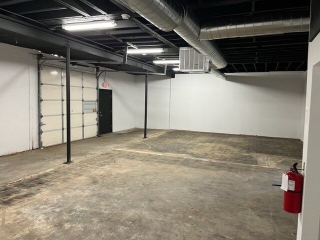 More Photos Of 805 NW 24th St, Moore Freestanding For Sale