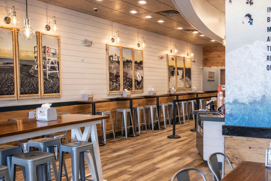 More Photos Of 1309 US Highway 231 S, Troy General Retail For Lease