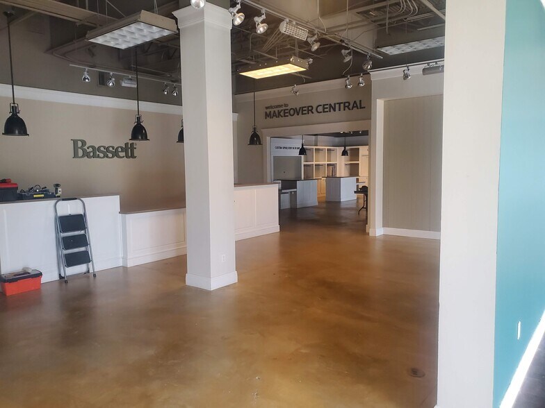 More Photos Of 3550 N Federal Hwy, Fort Lauderdale Freestanding For Lease