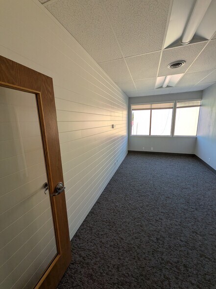 More Photos Of 61396 S Highway 97, Bend Loft Creative Space For Lease