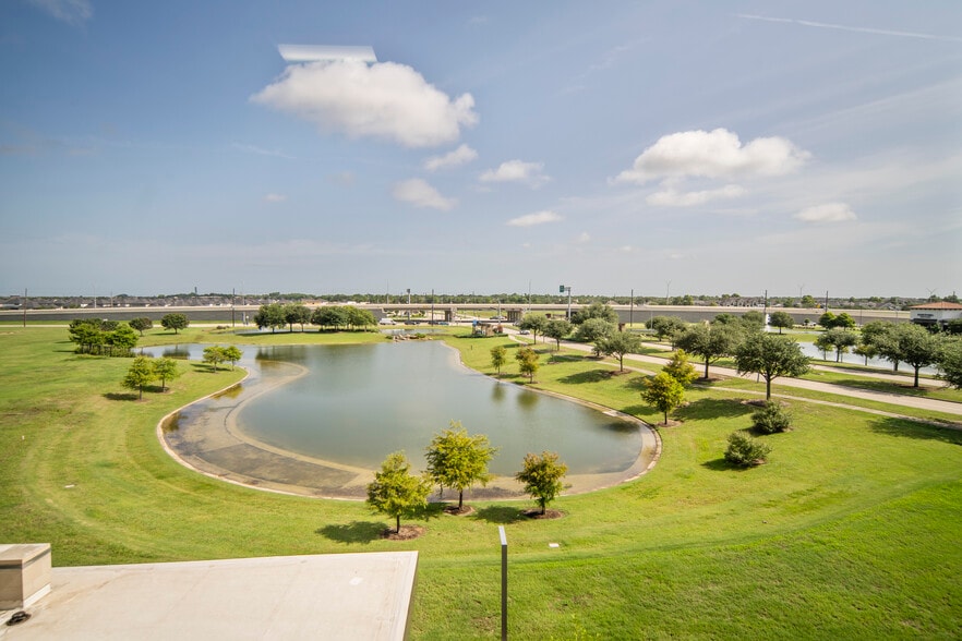 More Photos Of 24200 Via Mazzini Way, Richmond Office For Lease