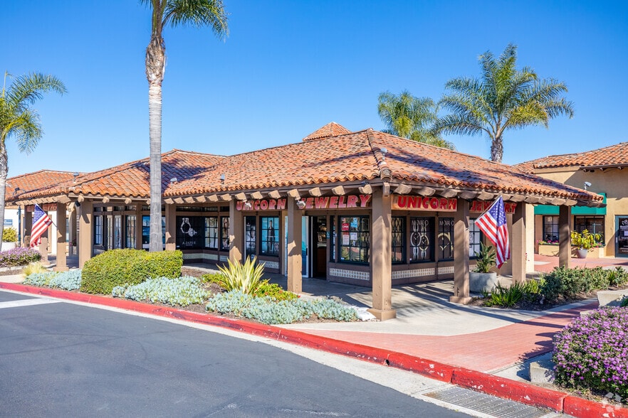 More Photos Of 16703-16781 Bernardo Center Dr, San Diego Unknown For Lease