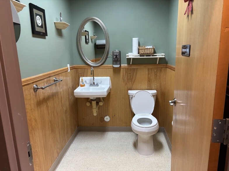 More Photos Of 345 Main St, West Orange Office For Sale