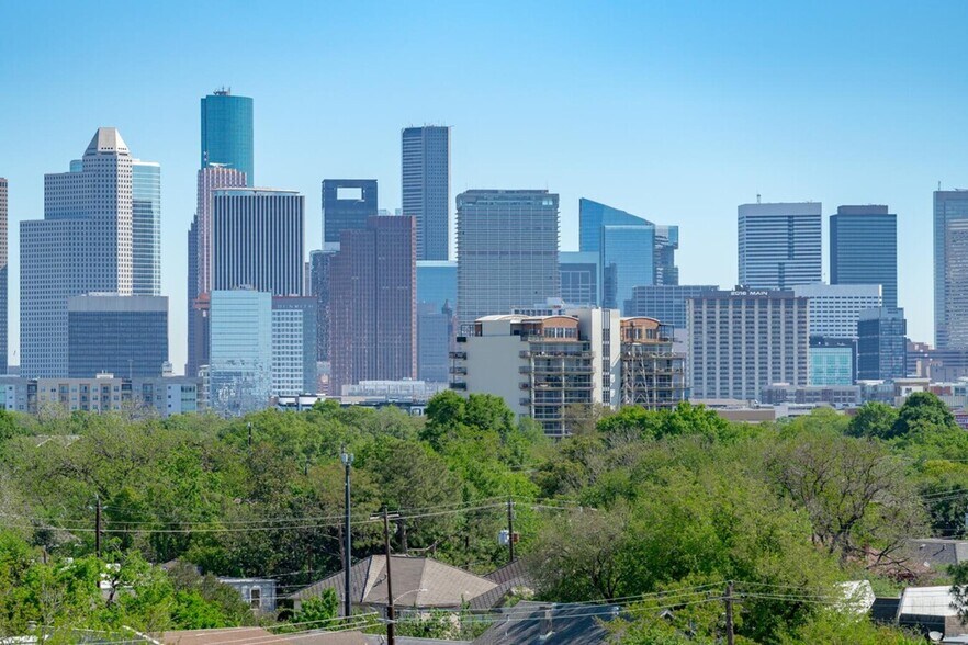 More Photos Of 713 Richmond Ave, Houston Apartments For Lease