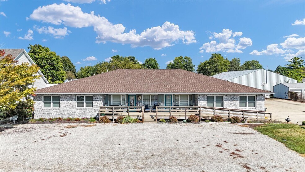 More Photos Of 808 N 3rd St, Saint Joseph Apartments For Sale