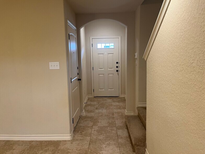 More Photos Of 6407 Luglio Ln, San Antonio Apartments For Sale