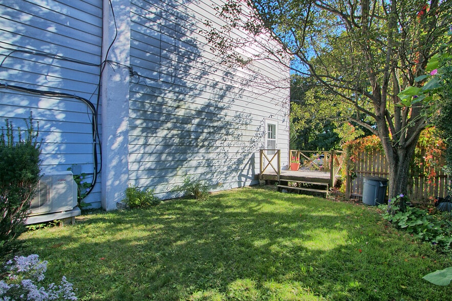 More Photos Of 36 Main St, Stanhope General Retail For Sale