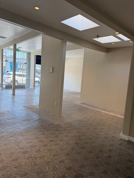 More Photos Of 8262 Melrose Ave, Los Angeles Storefront Retail Residential For Sale