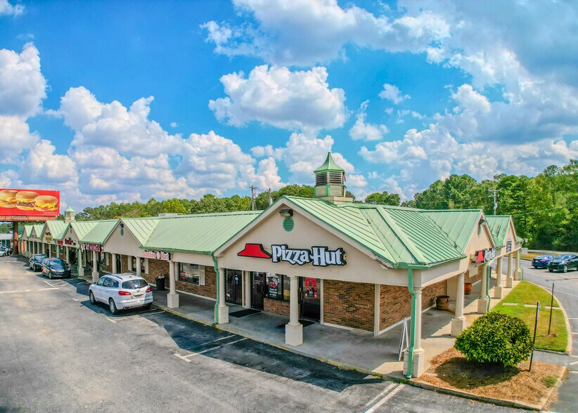 More Photos Of 4814 Stone Mountain Hwy, Lilburn Unknown For Lease