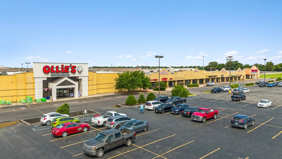 More Photos Of 1209 S Main St, Sikeston General Retail For Sale
